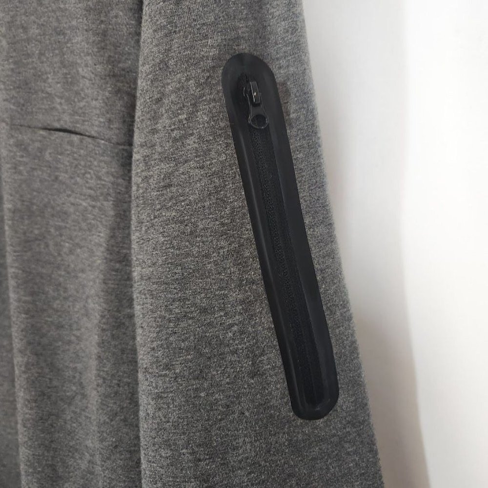 NWT ASOS 4505 icon muscle fit training sweatshirt with 1/4 zip in Charcoal Gray‎ - Picture 3 of 9